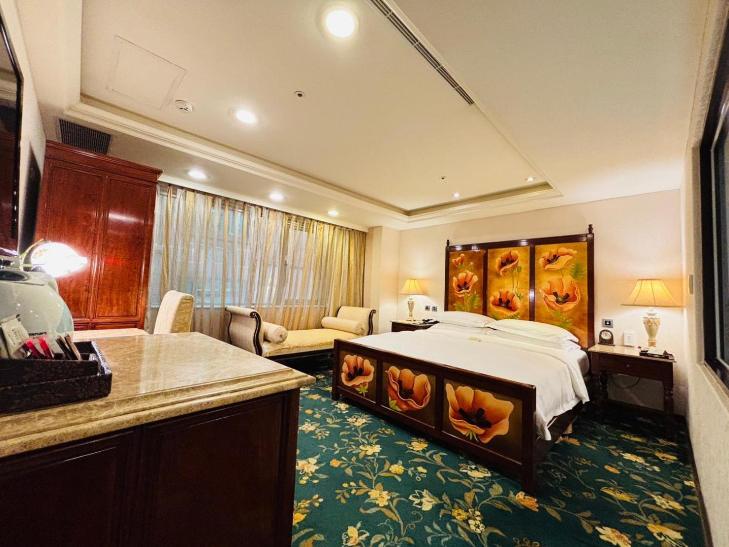 Royal Seasons Hotel Taipei ‧ Nanjing W. Exterior foto